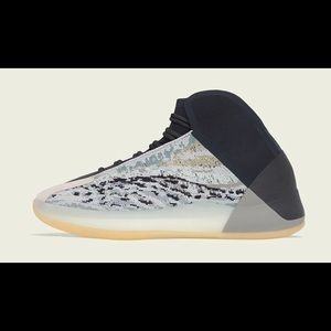 Adidas Yeezy QNTM - 2021